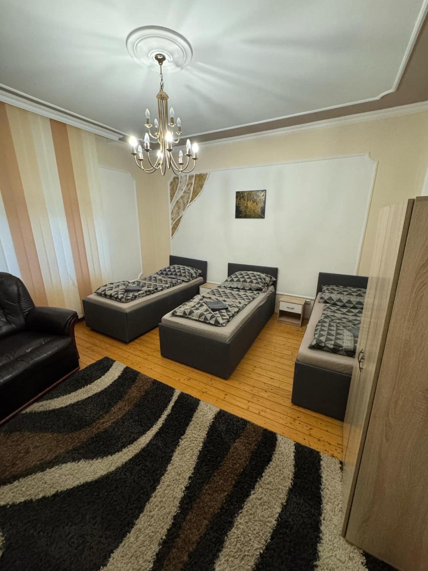 Kuriozum Vendeghaz Hotel Szeged Luaran gambar