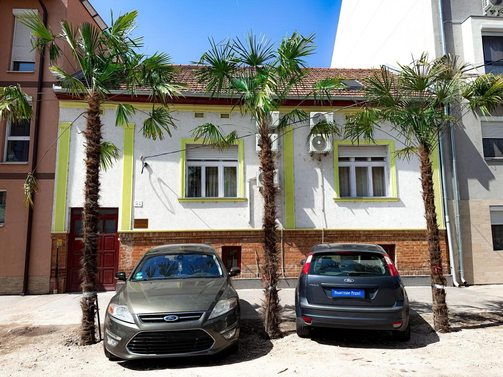 Kuriozum Vendeghaz Hotel Szeged Luaran gambar
